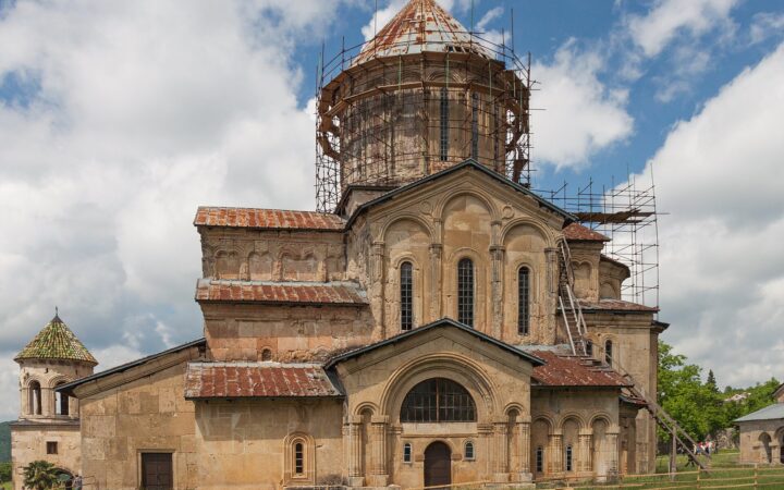 Kutaisi a kláštery Gelati a Bagrati