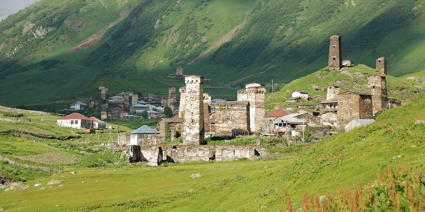 Svaneti: středověké věže a treky na severu Gruzie